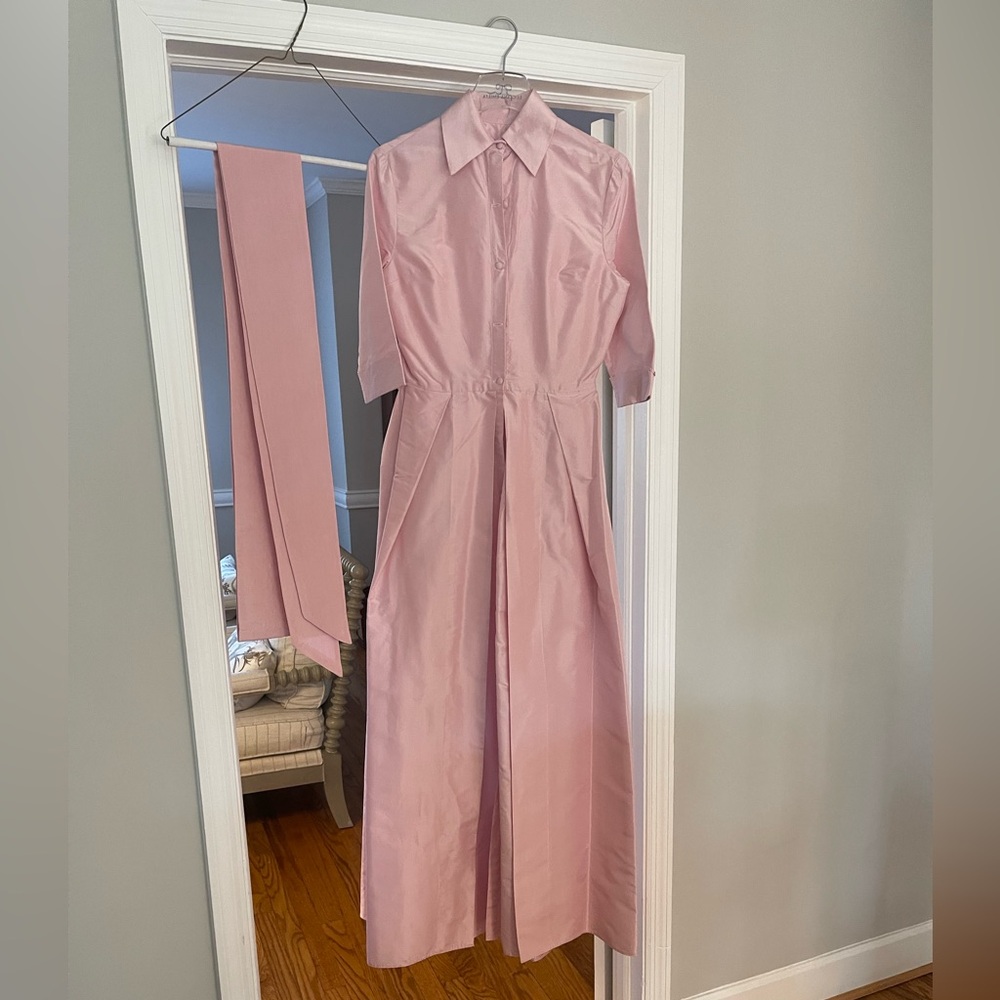 Effortlessly Elegant Gown - Perfect Pink. Luciana Emilia. Size 4  Gorgeous Dress - Picture 13 of 16